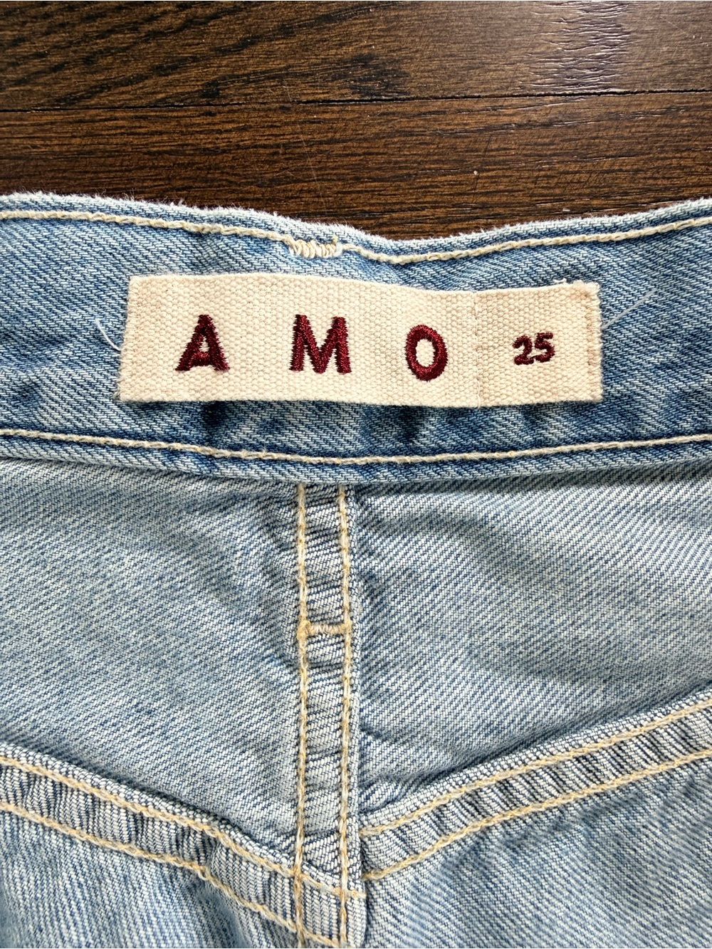 AMO Frida Wide Leg Jeans in Outlaw size 25 - Picture 5 of 5